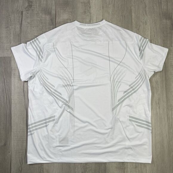 UFC Venum Authentic White Athletic Fight Night Walkout Jersey Size 3XL O - Picture 10 of 11